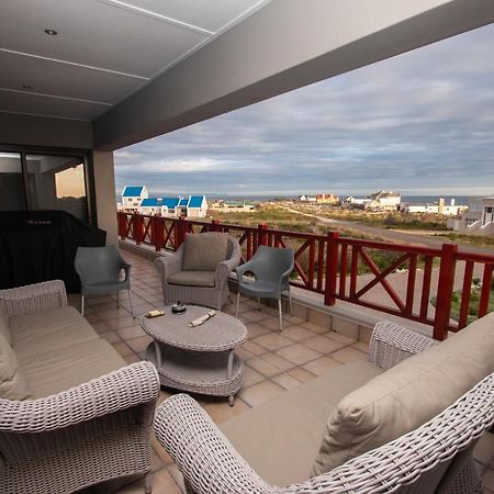 Van Den Berg'S Guesthouse Bettyʼs Bay Exterior foto