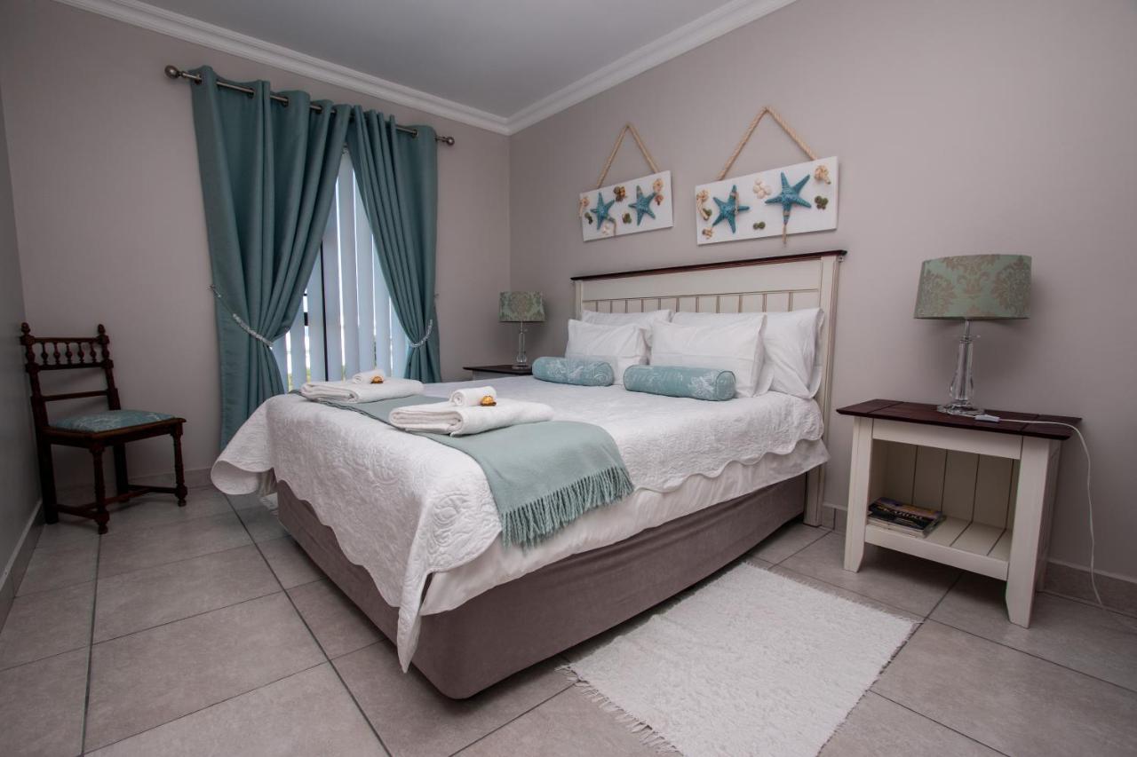 Van Den Berg'S Guesthouse Bettyʼs Bay Exterior foto